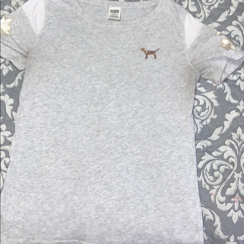 Pink t-shirt